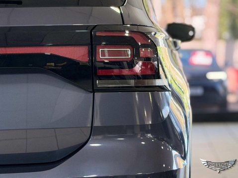 Volkswagen T-Cross 1.0 TSI SEL Euro 6 (s/s) 5dr 8