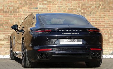 Porsche Panamera Turbo S E-Hybrid 11