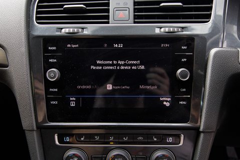 Volkswagen Golf MATCH EDITION TSI EVO 28