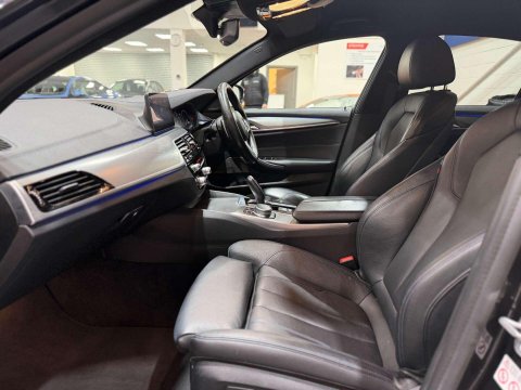 BMW 5 Series 2.0 520d M Sport Saloon 4dr Diesel Auto Euro 6 (s/s) (190 ps) 39