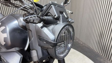 Zontes ZT 350 2023 12K NAKED SCRAMBLER STYLE MOT 9/27 A2 READY 18