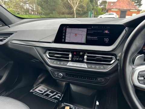 BMW 1 Series 2.0 M135i Auto xDrive Euro 6 (s/s) 5dr 23