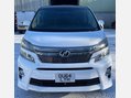 Toyota Vellfire 25