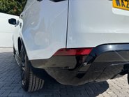 Land Rover Discovery SD6 306 Commercial HSE 26