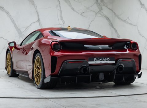 Ferrari 488 Pista 10