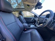Land Rover Discovery Sport R-DYNAMIC HSE PHEV 19