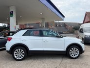 Volkswagen T-Roc SE TSI EVO 4