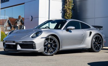 Porsche 911 Turbo S (992) 2