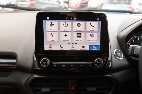 Ford Ecosport ST-LINE 25