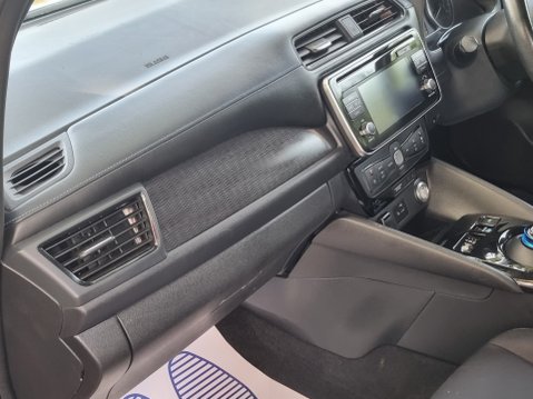Nissan LEAF ACENTA EV 35
