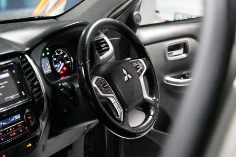 Mitsubishi L200 DI-D 4WD WARRIOR DCB 15