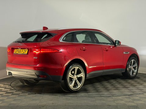 Jaguar F-Pace PORTFOLIO AWD 6