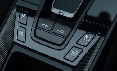 Porsche 911 Targa 4 GTS (992) 31