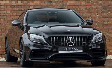 Mercedes-Benz C63 S Premium Plus 1