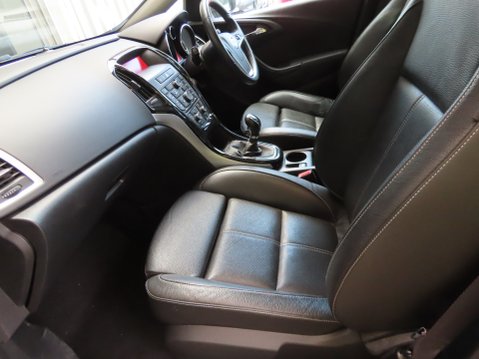 Vauxhall Astra ELITE 11