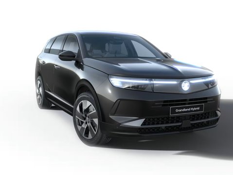 New Grandland Ultimate 1.2 145PS Hybrid e-DCT6 Dual Clutch Fixed Roof from £389 Deposit followed by 23 x £389 on PCH 1