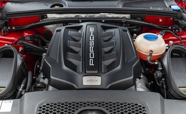 Porsche Macan GTS 38