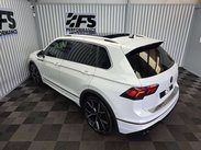 Volkswagen Tiguan 2.0 TSI R SUV 5dr Petrol DSG 4Motion Euro 6 (s/s) (320 ps) 17