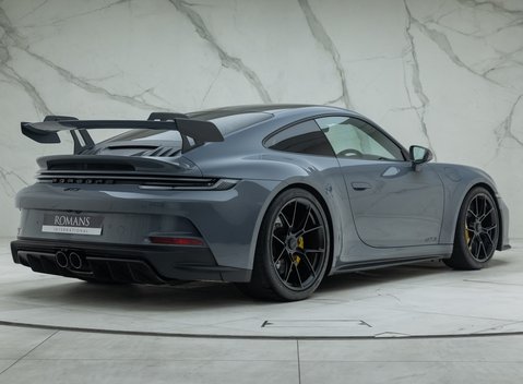 Porsche 911 GT3 (992) 6