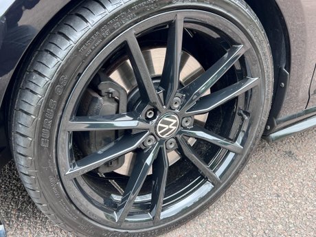 Volkswagen Golf 2.0 TSI R DSG 4Motion Euro 6 (s/s) 5dr 44