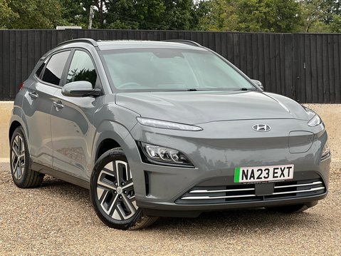 Hyundai KONA PREMIUM 1
