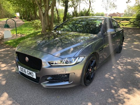 Jaguar XE 2.0 Diesel R-SPORT 11