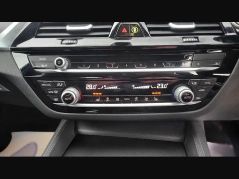 BMW 5 Series 520D M SPORT MHEV 29