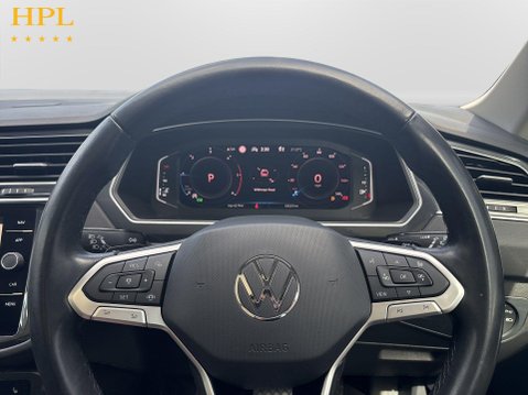 Volkswagen Tiguan 2.0 TDI Elegance SUV 5dr Diesel DSG 4Motion Euro 6 (s/s) (150 ps) 13