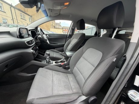 Hyundai TUCSON GDI S CONNECT 19