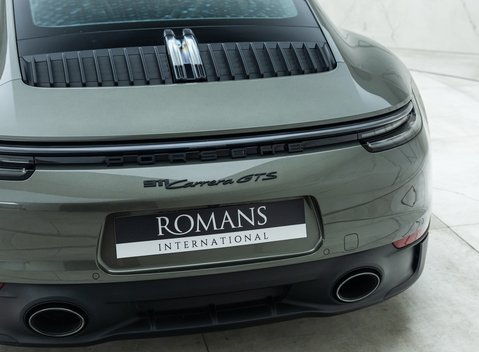 Porsche 911 Carrera GTS (992) 27