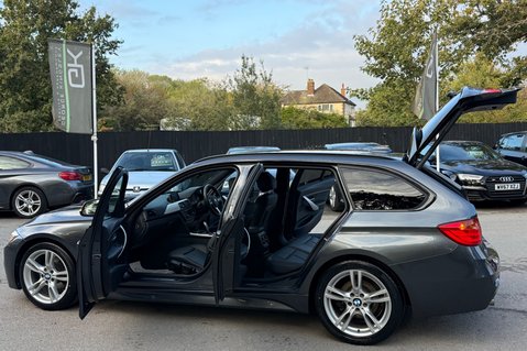 BMW 3 Series 320D M SPORT TOURING - REVERSE CAMERA -HEATED SEATS -POWERFOLD MIRRORS 20
