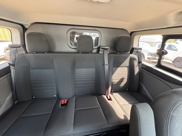 Ford Transit Custom Crew Cab [SOLD MT] AUTO SWB L1H1 Limited 300 Air Con Cam EURO 6 NO VAT 39