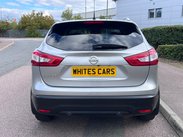 Nissan Qashqai 1.6 dCi Tekna 2WD Euro 6 (s/s) 5dr 9