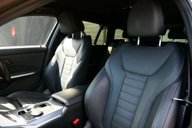 BMW 3 Series 2.0 320i M Sport Auto 5dr 4