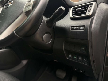 Nissan Qashqai 1.6 Qashqai Tekna dCi CVT 5dr 9