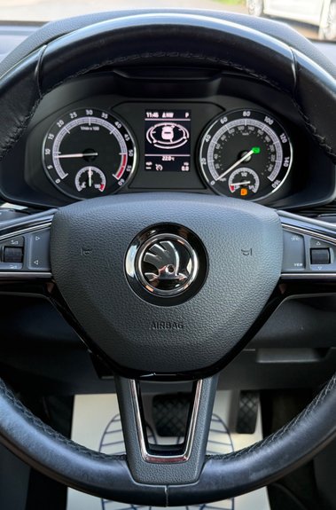 Skoda Kodiaq SE L TDI SCR DSG - FULL SKODA SERVICE HISTORY -APPLE CARPLAY -TOWBAR 