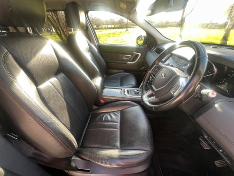 Land Rover Discovery Sport TD4 HSE 16