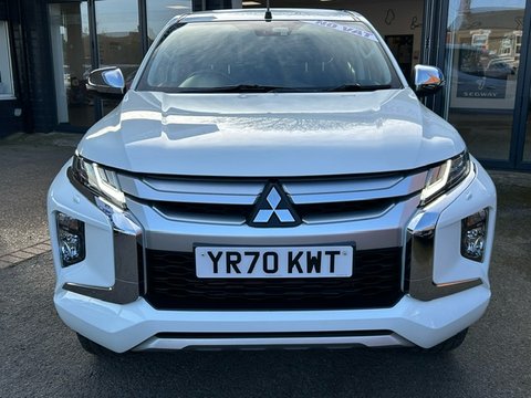 Mitsubishi L200 DI-D WARRIOR DCB 7