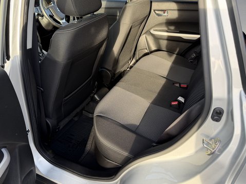 Suzuki Vitara 1.6 SZ-T 5dr Auto 35