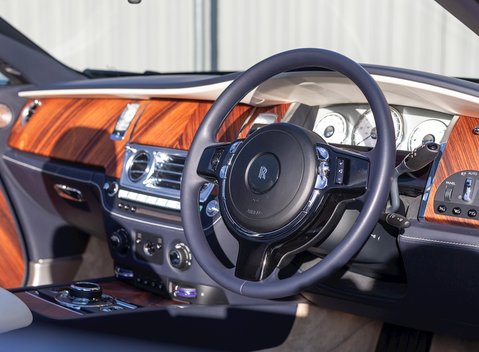 Rolls-Royce Dawn 13