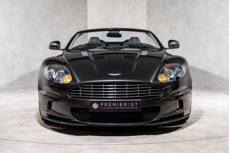 Aston Martin DBS V12 VOLANTE. FULL ASH. CARBON EXT. CERAMIC BRAKES. BANG & OLUFSEN. 2