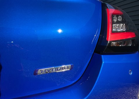 Suzuki Swift MOTION 16