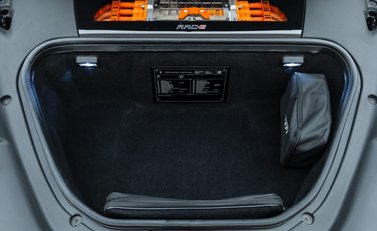 Ferrari SF90 Spider 48