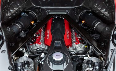 Ferrari SF90 Stradale 34