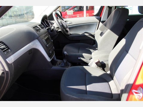 Skoda Yeti SE TDI CR 4X4 8