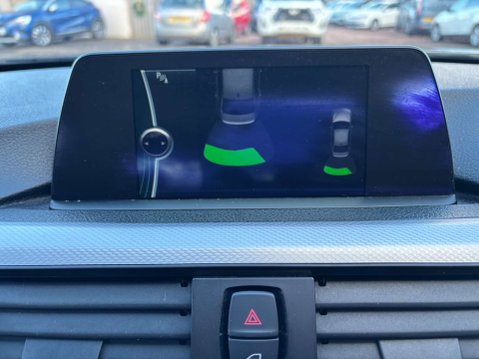 BMW 3 Series 2.0 318d M Sport Auto 4dr 29