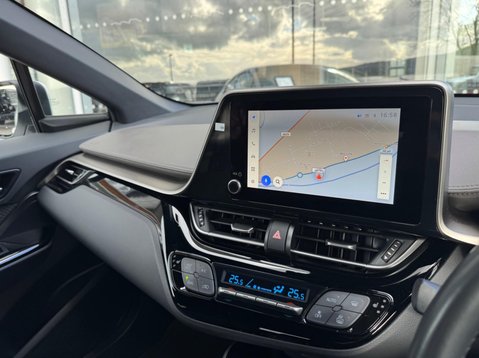 Toyota C-HR EXCEL 23