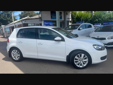 Volkswagen Golf 1.6 TDI BlueMotion Tech Match Euro 5 (s/s) 5dr 8