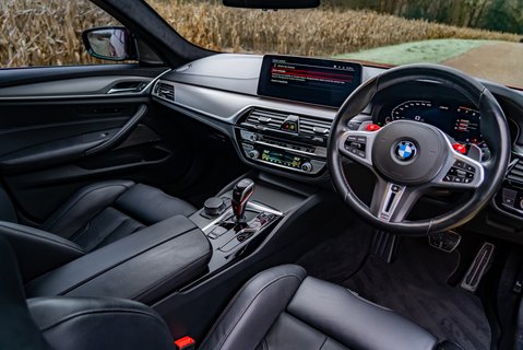 BMW M5 COMPETITION 9