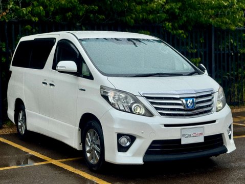Toyota Alphard 2.4 HYBRID 26